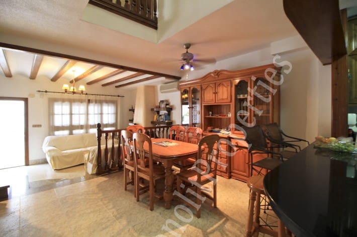 4 soverom Leilighet til leie i Guardamar del Segura med garasje - € 1 100 (Ref: 9948874)