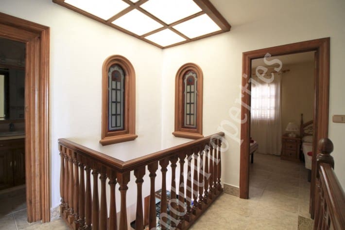 4 soverom Leilighet til leie i Guardamar del Segura med garasje - € 1 100 (Ref: 9948874)