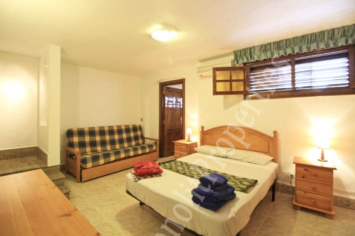4 soverom Leilighet til leie i Guardamar del Segura med garasje - € 1 100 (Ref: 9948874)