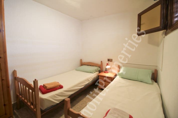 4 soverom Leilighet til leie i Guardamar del Segura med garasje - € 1 100 (Ref: 9948874)