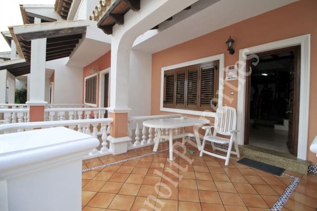4 soverom Leilighet til leie i Guardamar del Segura med garasje - € 1 100 (Ref: 9948874)