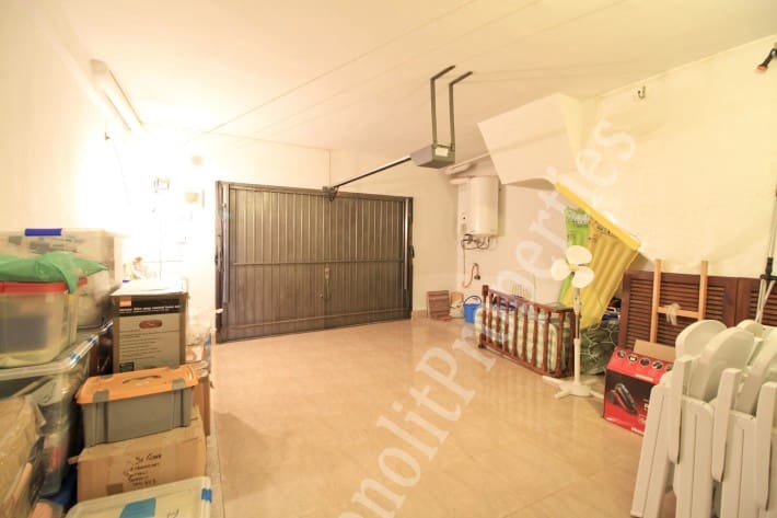 4 soverom Leilighet til leie i Guardamar del Segura med garasje - € 1 100 (Ref: 9948874)