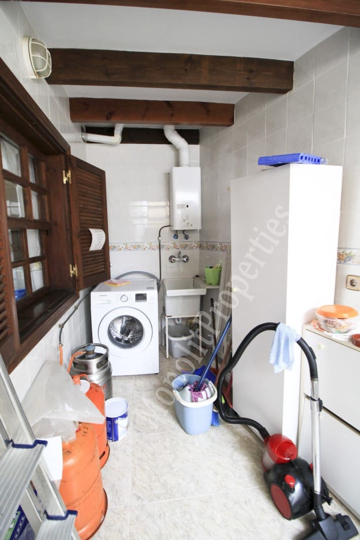 4 soverom Leilighet til leie i Guardamar del Segura med garasje - € 1 100 (Ref: 9948874)