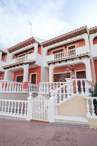 4 soverom Leilighet til leie i Guardamar del Segura med garasje - € 1 100 (Ref: 9948874)