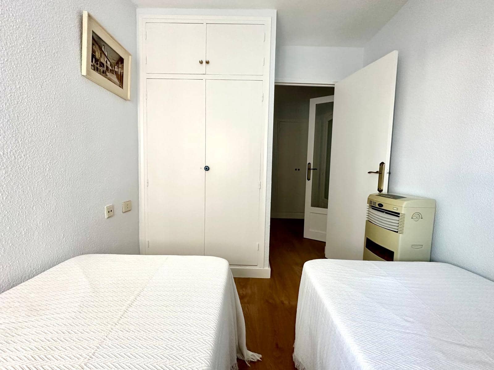 3 makuuhuone Huoneisto vuokrattavana paikassa Torrevieja mukana 
autotalli - 800 € (Ref: 9956566)