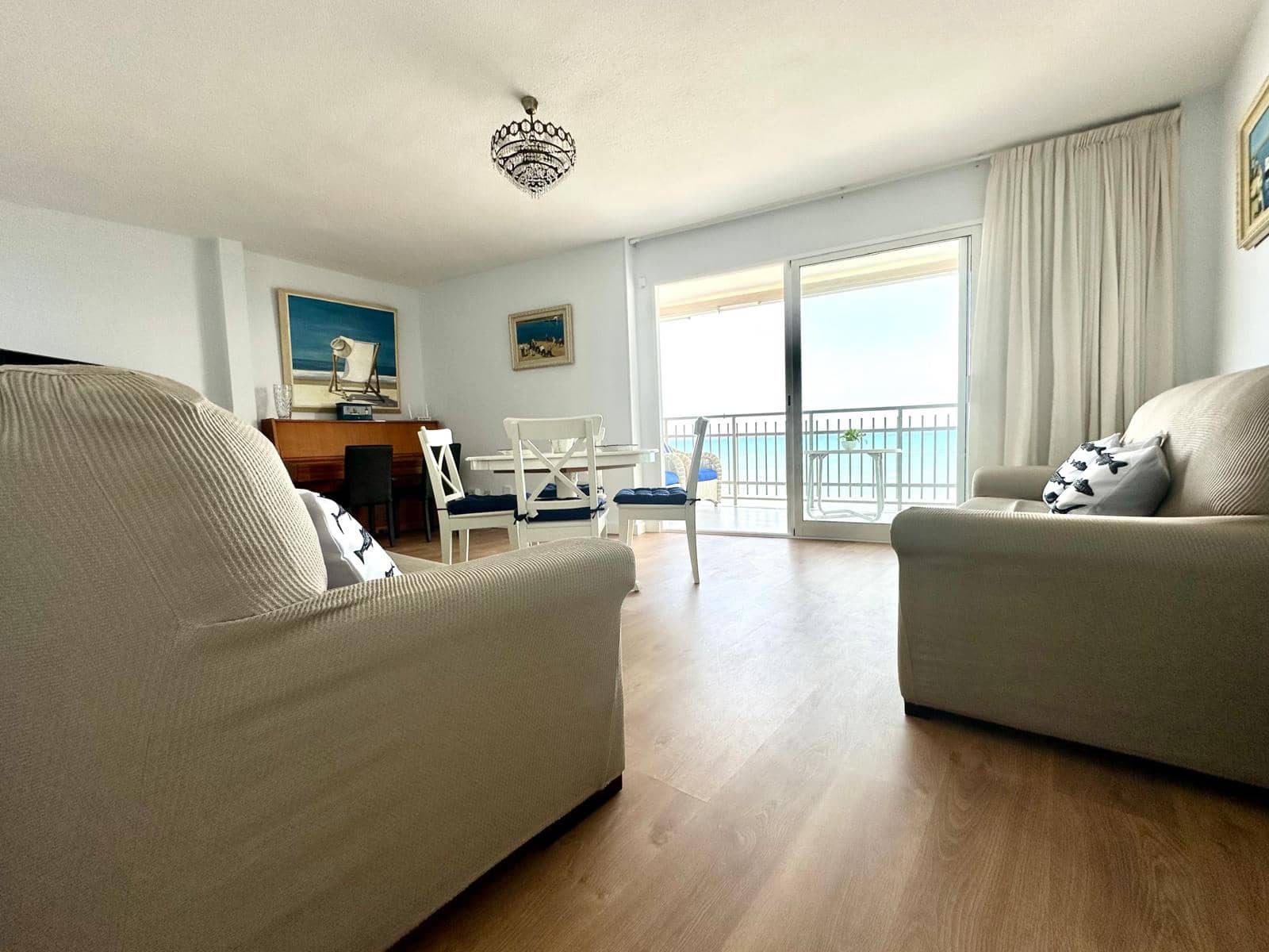 3 makuuhuone Huoneisto vuokrattavana paikassa Torrevieja mukana 
autotalli - 800 € (Ref: 9956566)