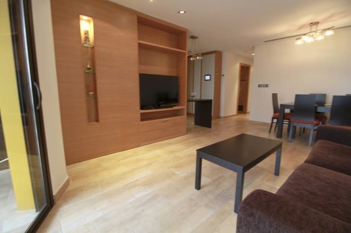 2 bedroom Apartment for rent in Guardamar del Segura with pool garage - € 1,150 (Ref: 9965917)