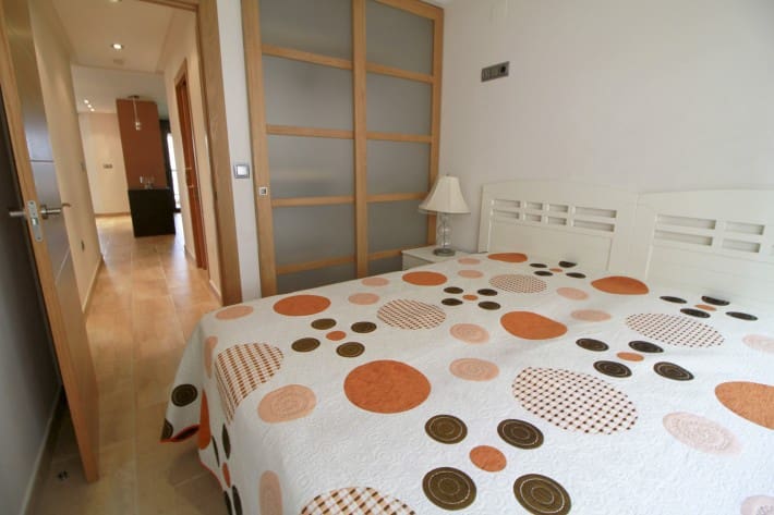 2 bedroom Apartment for rent in Guardamar del Segura with pool garage - € 1,150 (Ref: 9965917)