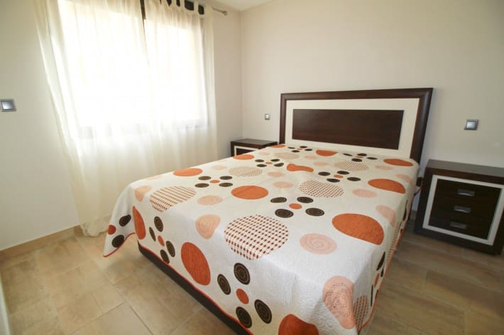 2 bedroom Apartment for rent in Guardamar del Segura with pool garage - € 1,150 (Ref: 9965917)