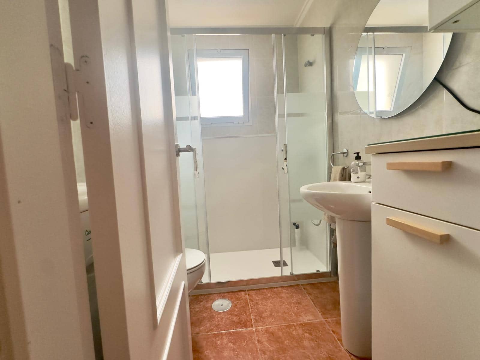 2 bedroom Apartment for rent in Guardamar del Segura - € 650 (Ref: 9967090)