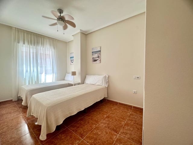 2 soverom Leilighet til leie i Guardamar del Segura - € 650 (Ref: 9967090)