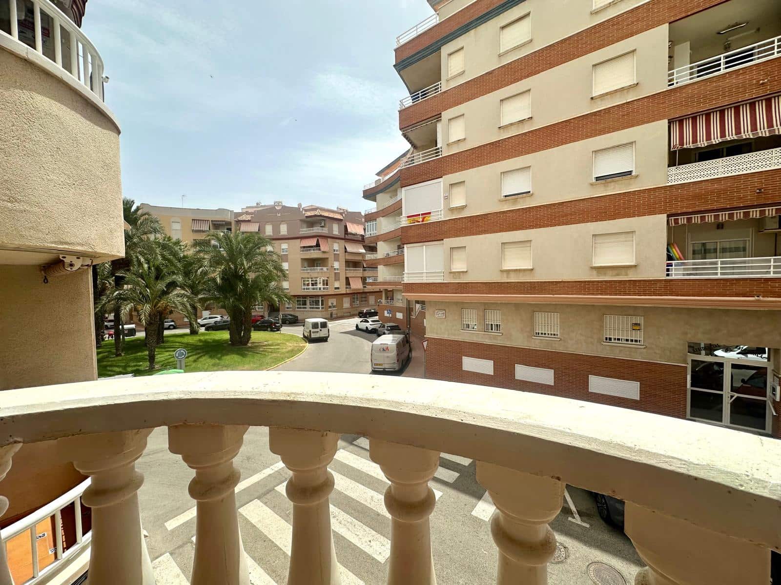 2 bedroom Apartment for rent in Guardamar del Segura - € 650 (Ref: 9967090)