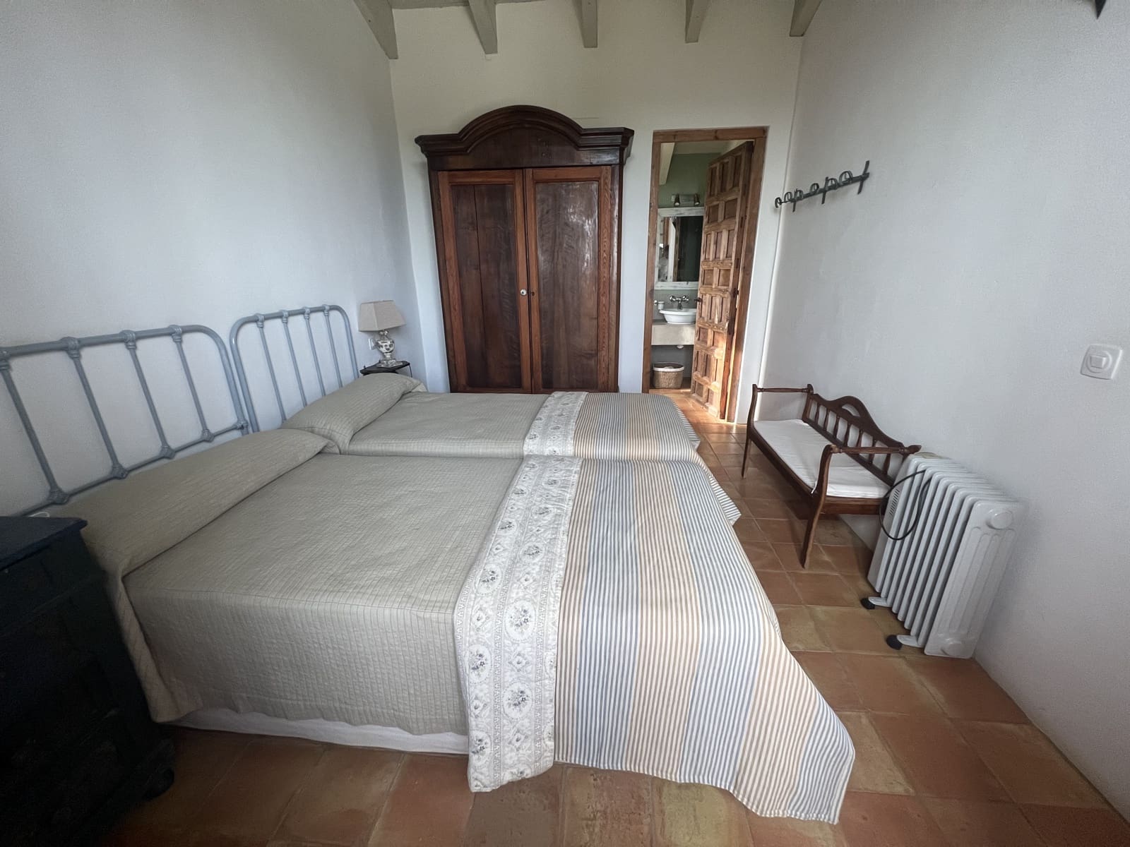 5 soveværelse Finca/Landehus til salg i Lora del Rio med swimmingpool garage - € 2.275.000 (Ref: 7667920)