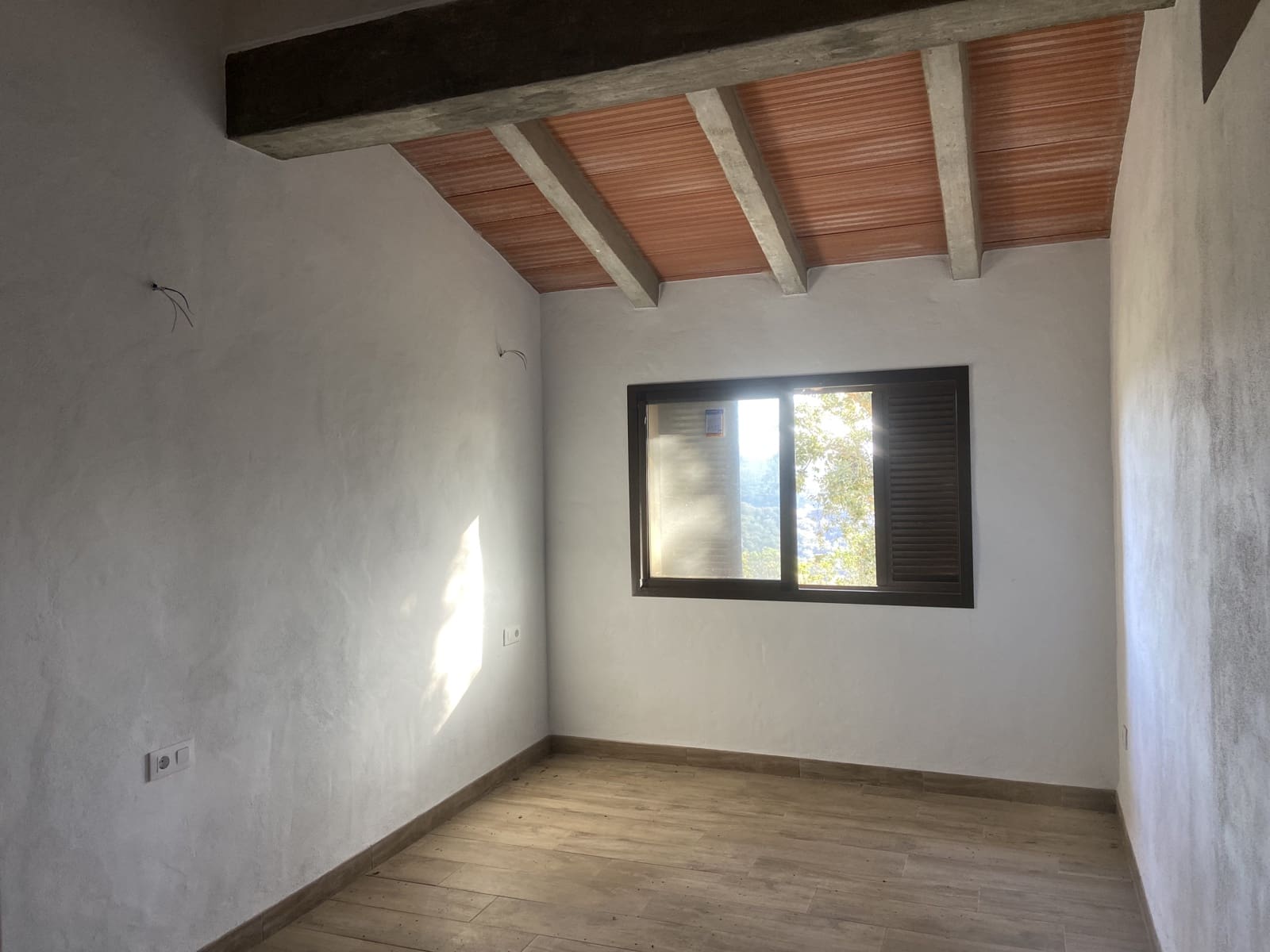 4 slaapkamer Finca/Landhuis te koop in Jimena de la Frontera - € 395.000 (Ref: 7977445)
