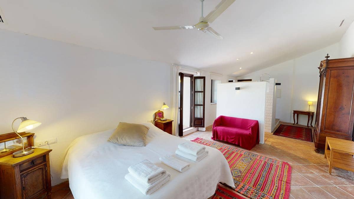 13 soveværelse Hotel til salg i Constantina - € 1.650.000 (Ref: 8314790)