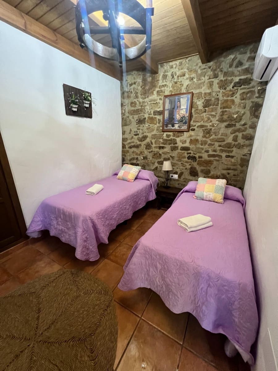 5 soveværelse Finca/Landehus til salg i Marchenilla - € 880.000 (Ref: 8460581)