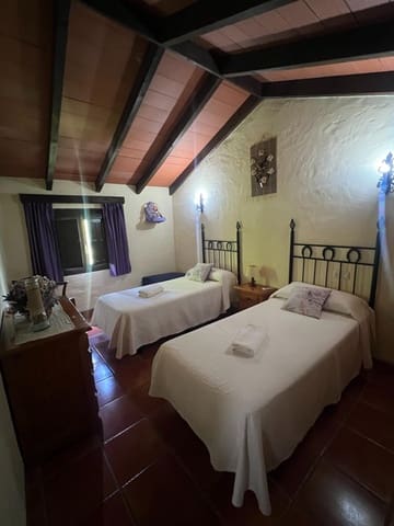 5 bedroom Finca/Country House for sale in Marchenilla, Jimena de la Frontera - € 880,000 (Ref: 8460581)