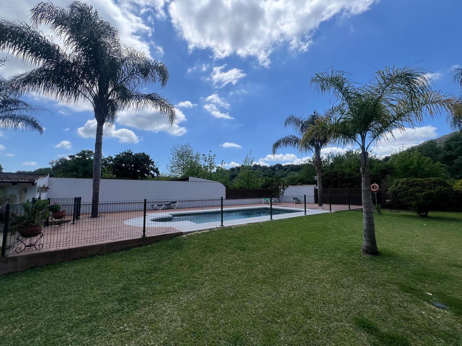 5 soveværelse Finca/Landehus til salg i Marchenilla - € 880.000 (Ref: 8460581)