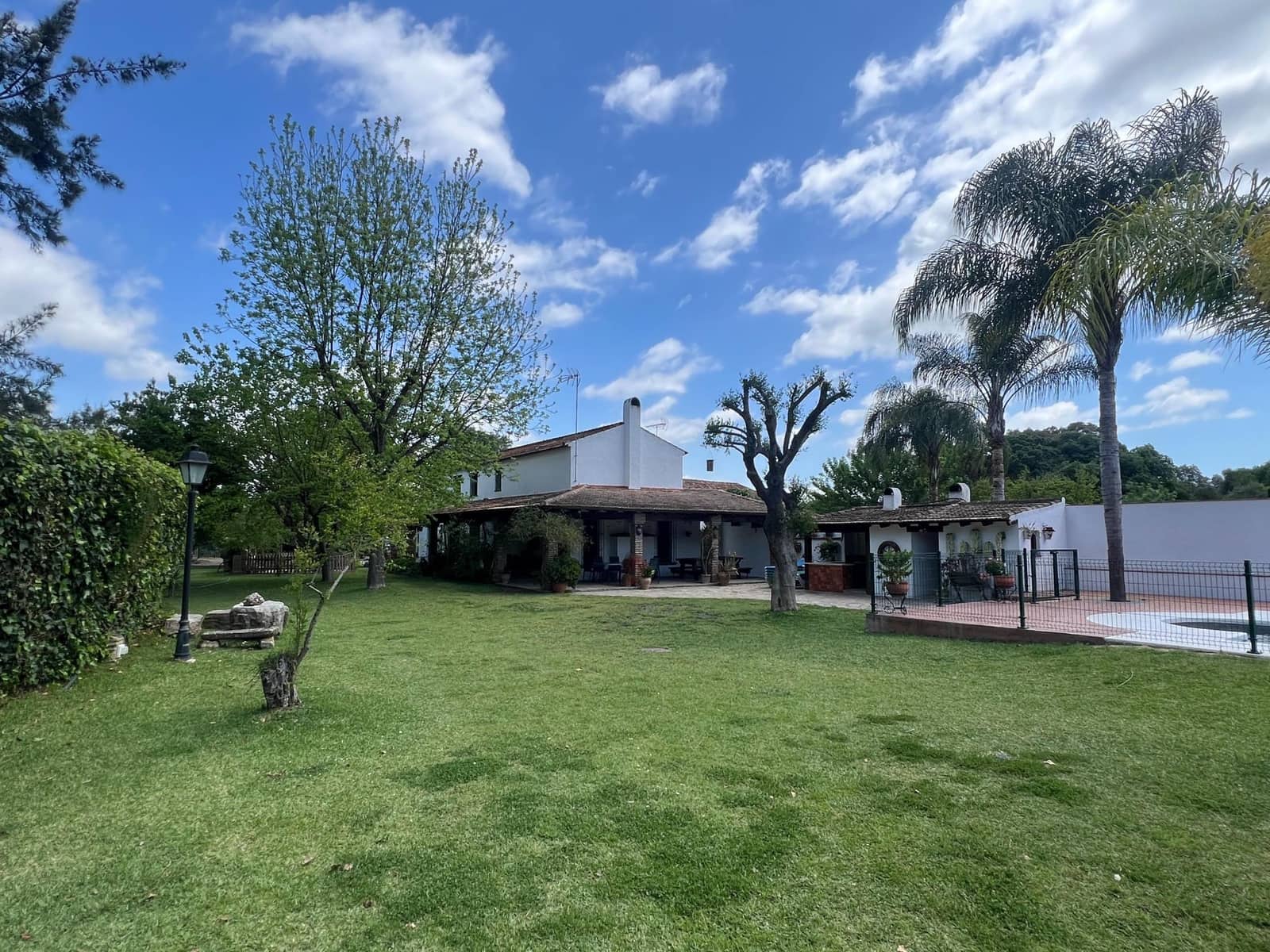 5 soveværelse Finca/Landehus til salg i Marchenilla - € 880.000 (Ref: 8460581)