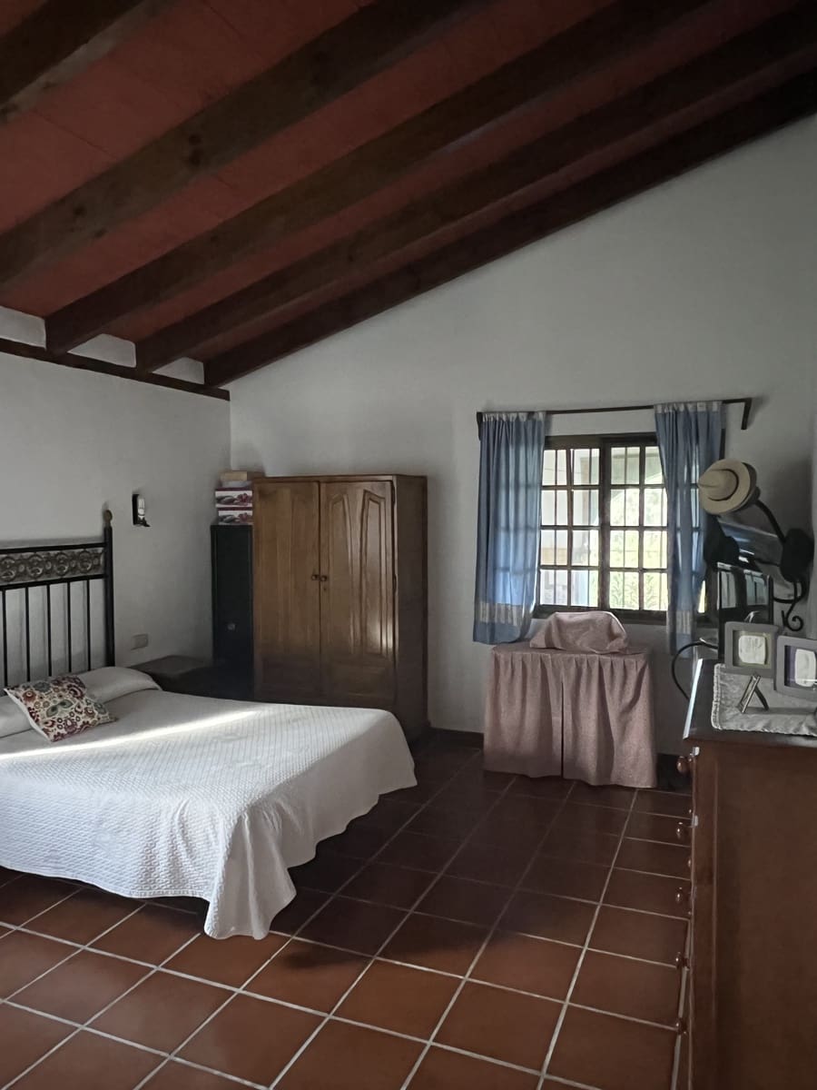 4 soveværelse Finca/Landehus til salg i Jimena de la Frontera - € 480.000 (Ref: 8886785)