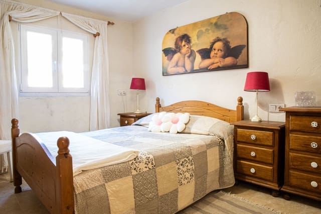 4 soveværelse Villa til salg i San Pablo de Buceite, Jimena de la Frontera - € 650.000 (Ref: 8954888)