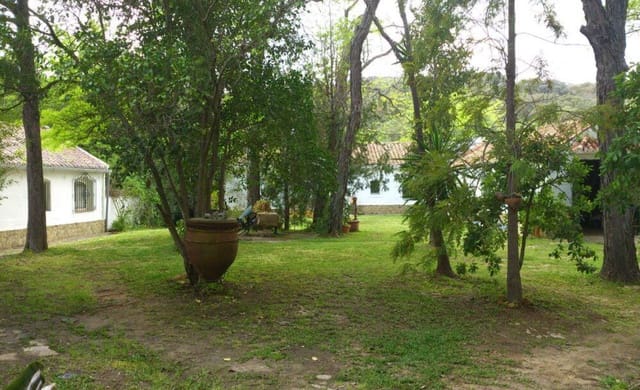 Finca/Landehus til salg i Jimena de la Frontera - € 4.100.000 (Ref: 8973320)