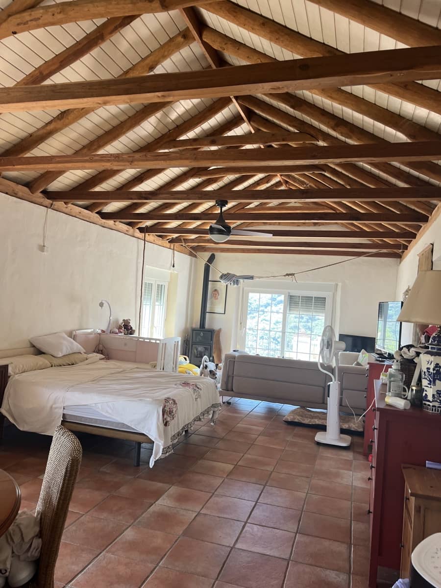 4 soveværelse Finca/Landehus til salg i Jimena de la Frontera - € 2.500.000 (Ref: 9240658)