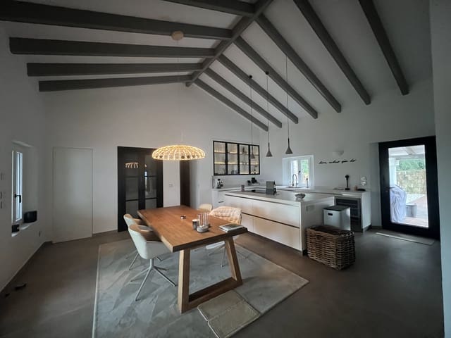 3 chambre Finca/Maison de Campagne à vendre à Jimena de la Frontera - 1 500 000 € (Ref: 9672090)