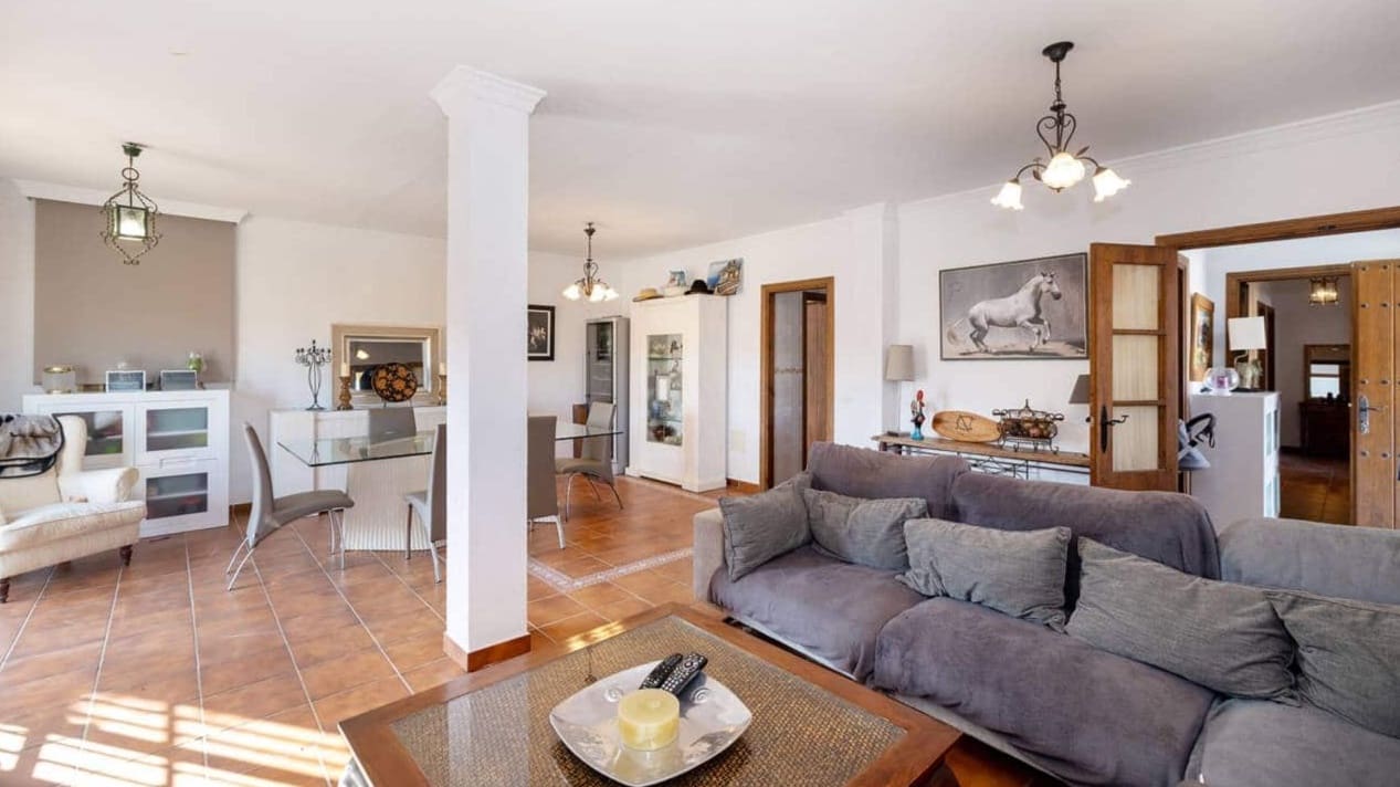 5 slaapkamer Finca/Landhuis te koop in Marchenilla - € 1.800.000 (Ref: 9691569)