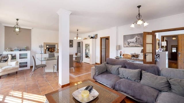 5 slaapkamer Finca/Landhuis te koop in Marchenilla, Jimena de la Frontera - € 1.800.000 (Ref: 9691569)