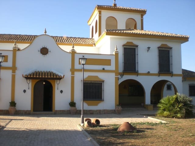 10 soverom Finca/Herregård til salgs i Sanlúcar la Mayor - € 900 000 (Ref: 9844145)