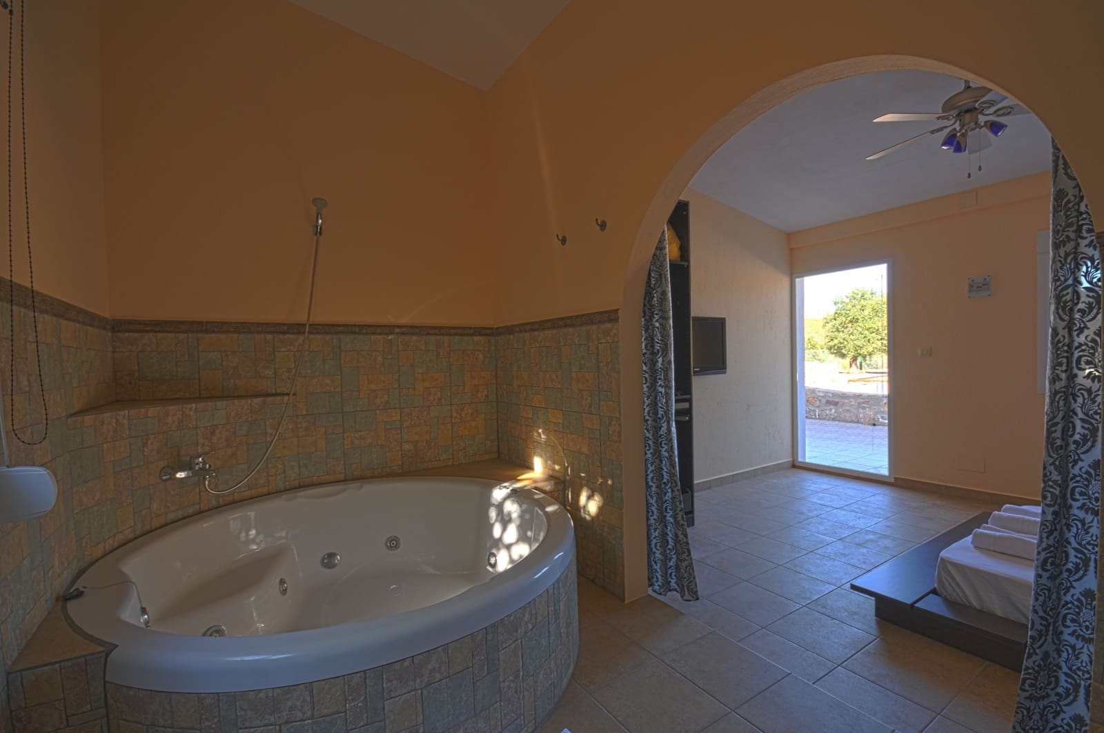 9 soverom Finca/Herregård til salgs i Velez-Rubio med svømmebasseng garasje - € 1 500 000 (Ref: 9852202)