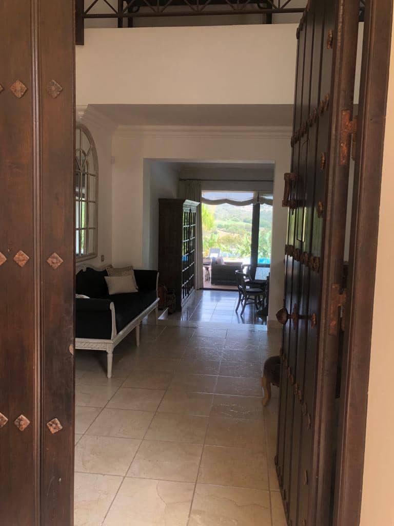 5 sypialnia Willa na sprzedaż w Sotogrande z basenem garażem - 1 999 500 € (Ref: 9935172)