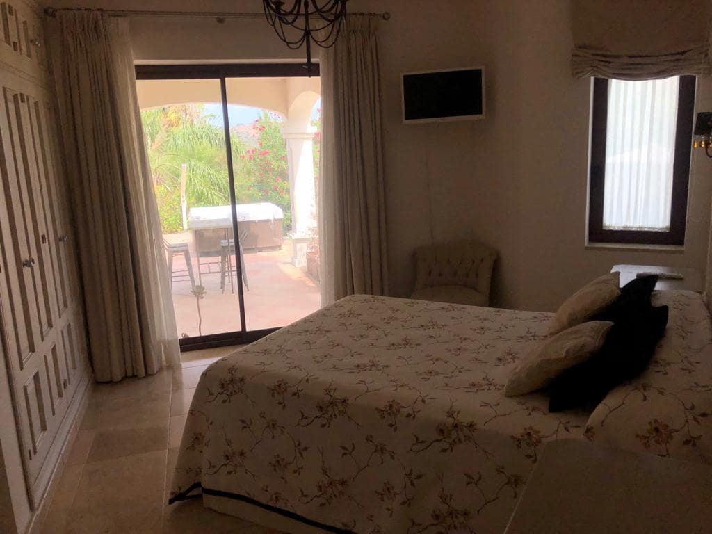 5 sypialnia Willa na sprzedaż w Sotogrande z basenem garażem - 1 999 500 € (Ref: 9935172)