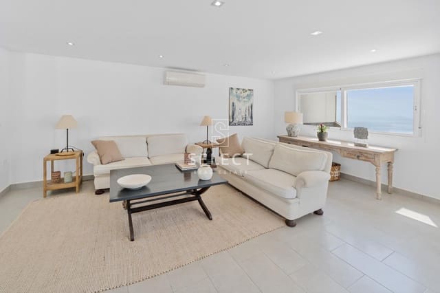 3 slaapkamer Villa te koop in Almuñécar met zwembad garage - € 620.000 (Ref: 10081277)