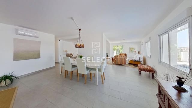 3 slaapkamer Villa te koop in Almuñécar met zwembad garage - € 620.000 (Ref: 10081277)