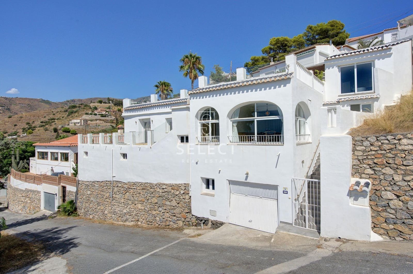 3 slaapkamer Villa te koop in Almunecar met zwembad garage - € 620.000 (Ref: 10081277)