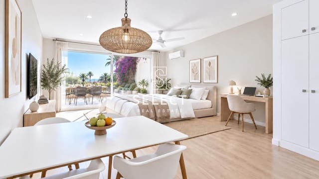Loft for sale in La Herradura, Almuñécar with pool - € 314,000 (Ref: 10089761)