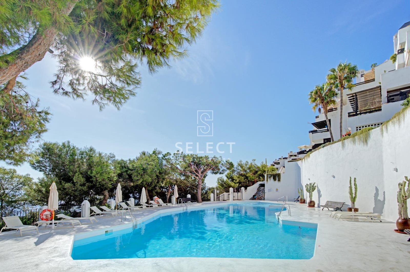 3 soverom Leilighet til salgs i La Herradura med svømmebasseng garasje - € 359 000 (Ref: 10136111)