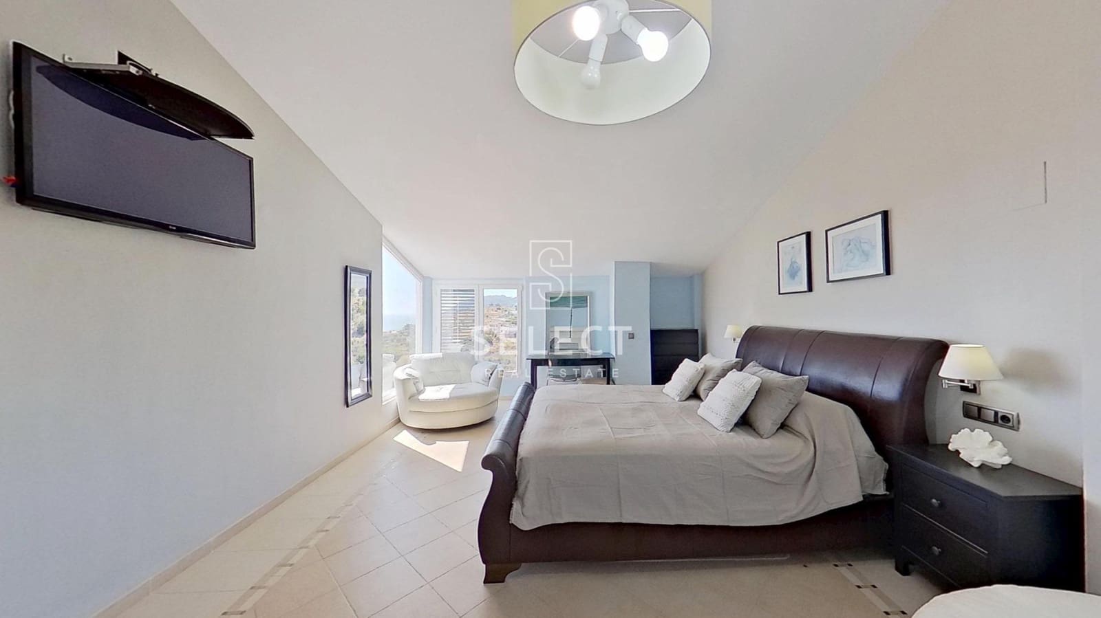 5 soveværelse Villa til salg i La Herradura med swimmingpool - € 995.000 (Ref: 10136112)