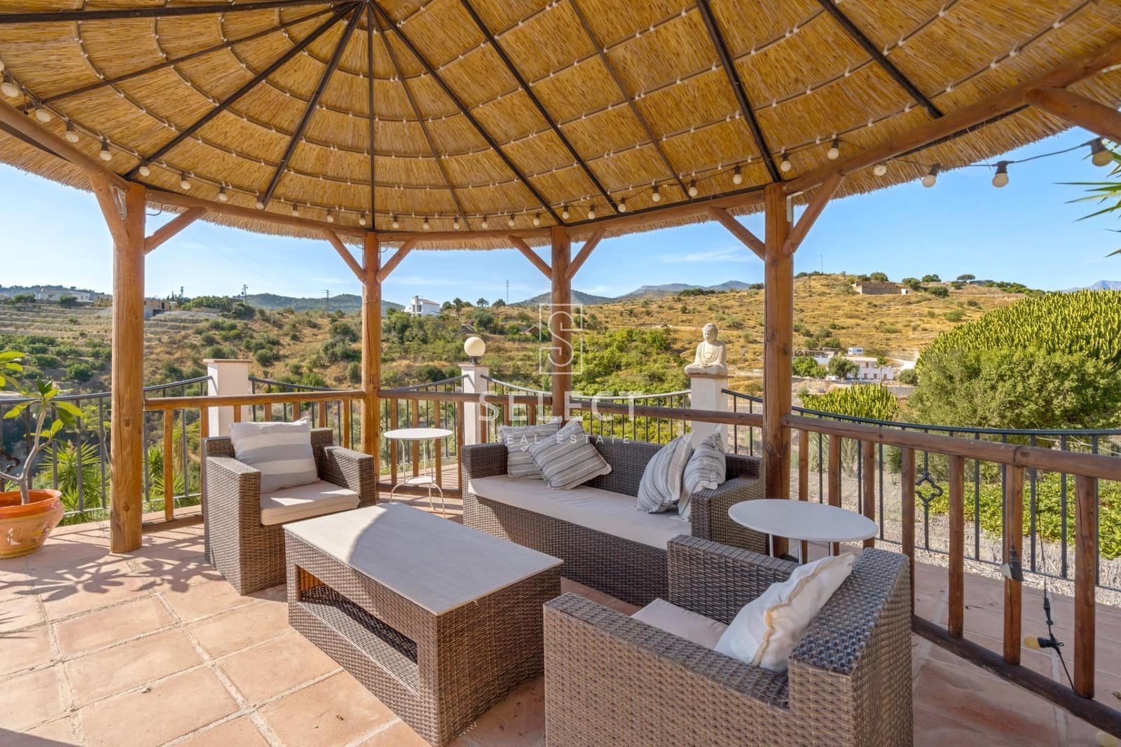 5 soveværelse Villa til salg i La Herradura med swimmingpool - € 995.000 (Ref: 10136112)