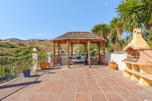 5 chambre Villa/Maison à vendre à La Herradura, Almuñécar - 995 000 € (Ref: 10136112)
