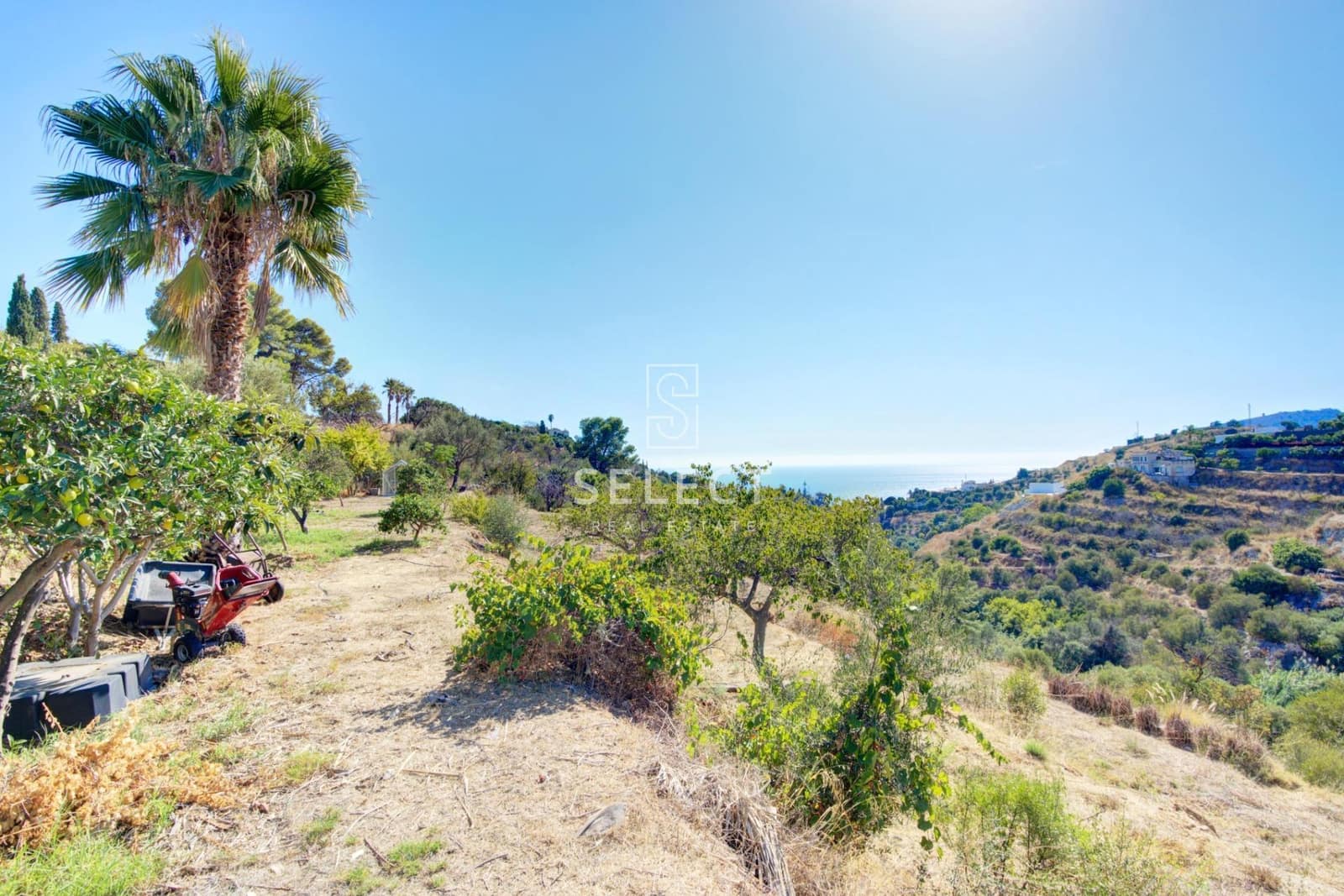 5 soveværelse Villa til salg i La Herradura med swimmingpool - € 995.000 (Ref: 10136112)