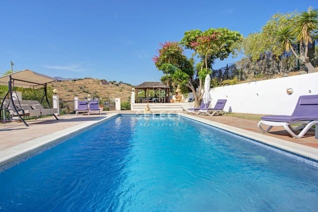 5 chambre Villa/Maison à vendre à La Herradura, Almuñécar - 995 000 € (Ref: 10136112)