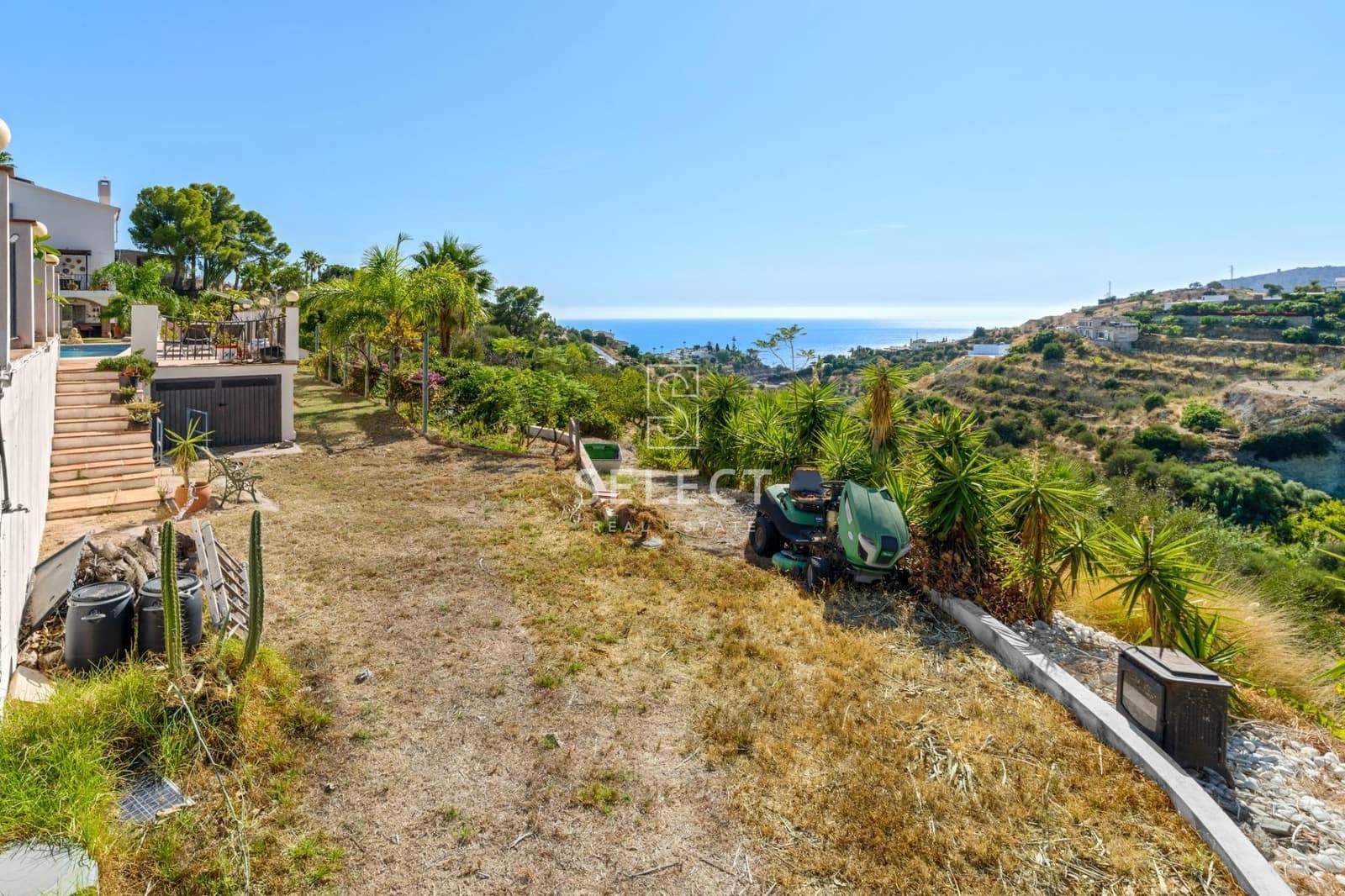 5 soveværelse Villa til salg i La Herradura med swimmingpool - € 995.000 (Ref: 10136112)