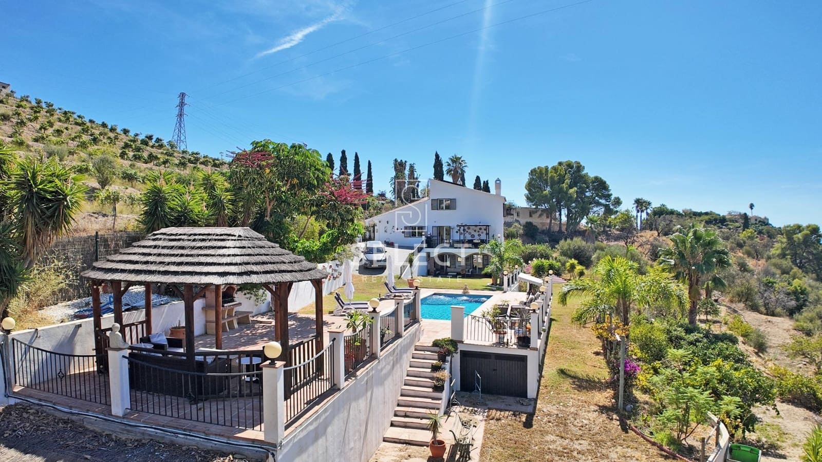 5 soveværelse Villa til salg i La Herradura med swimmingpool - € 995.000 (Ref: 10136112)