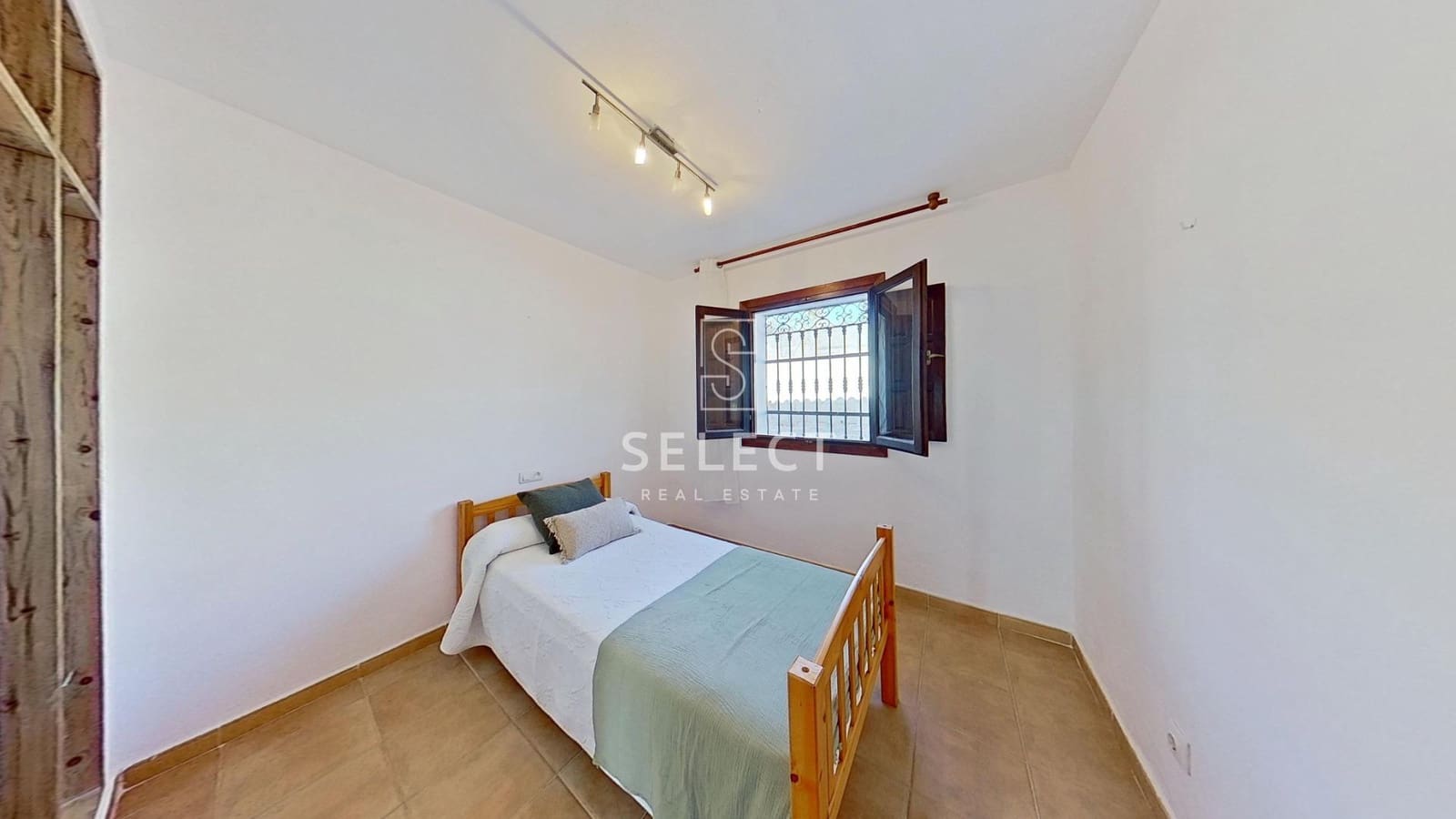3 quarto Quinta/Casa Rural para venda em Motril com garagem - 215 000 € (Ref: 10185001)
