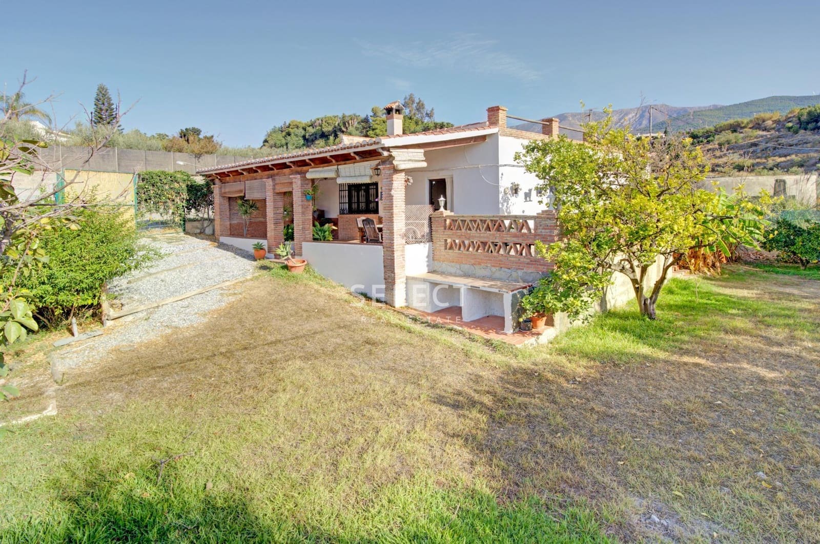 3 quarto Quinta/Casa Rural para venda em Motril com garagem - 215 000 € (Ref: 10185001)