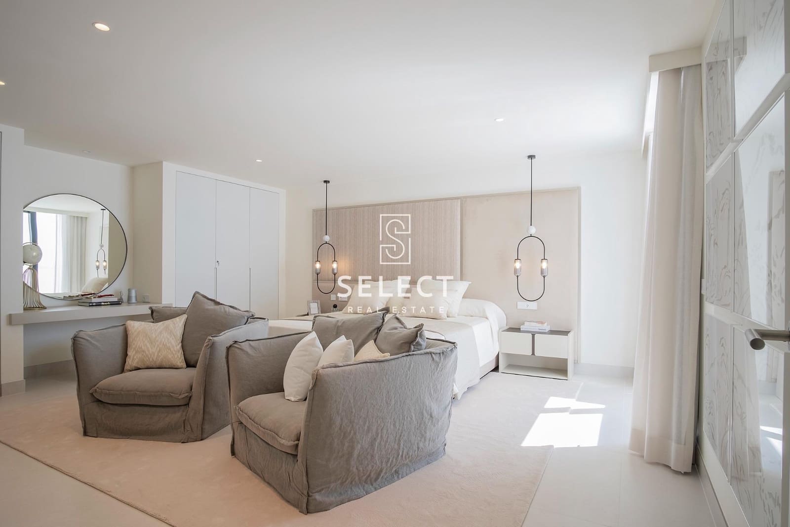 4 bedroom Villa for sale in Almunecar with pool garage - € 1,525,000 (Ref: 8519421)
