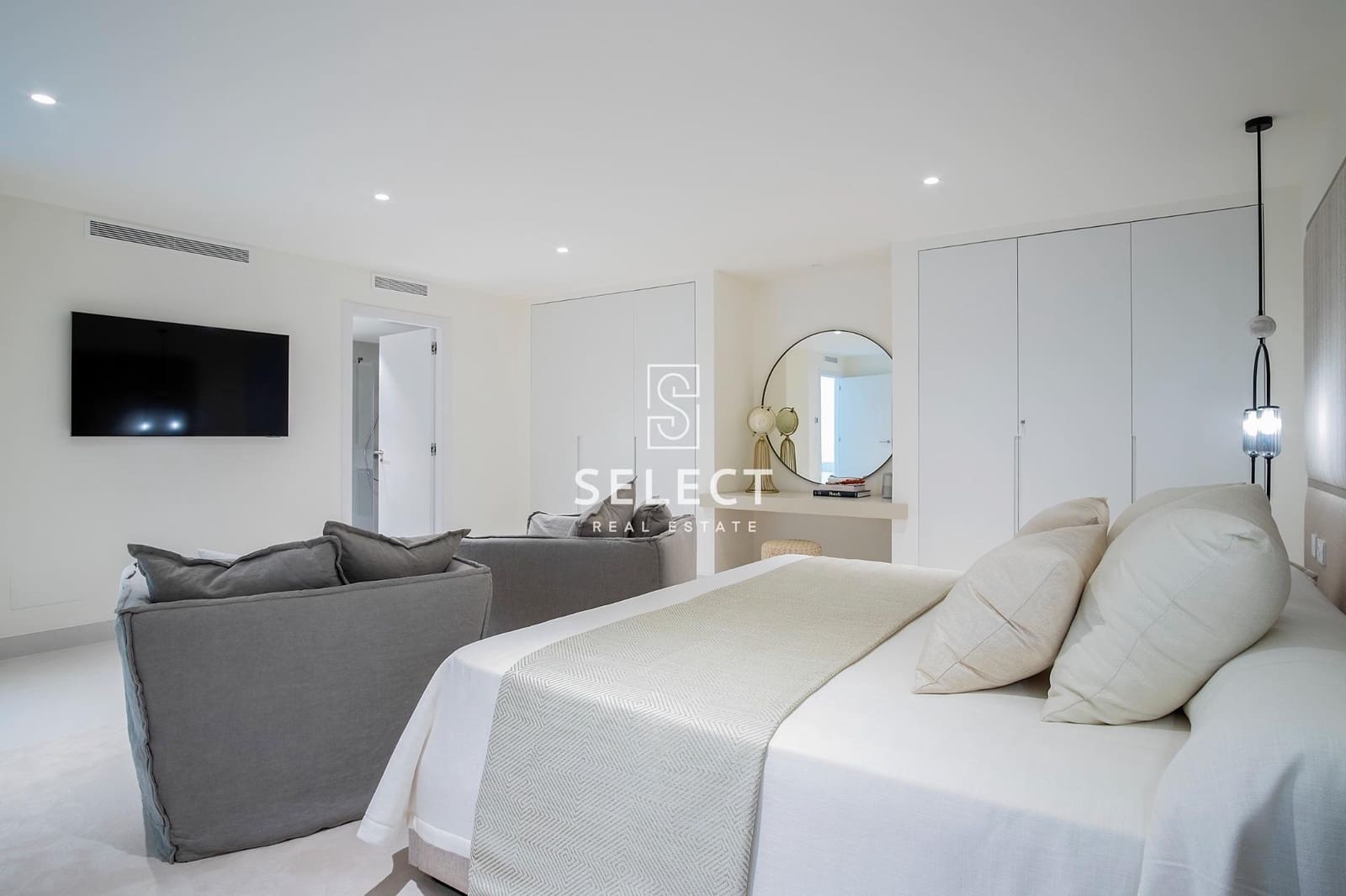 4 bedroom Villa for sale in Almunecar with pool garage - € 1,525,000 (Ref: 8519421)